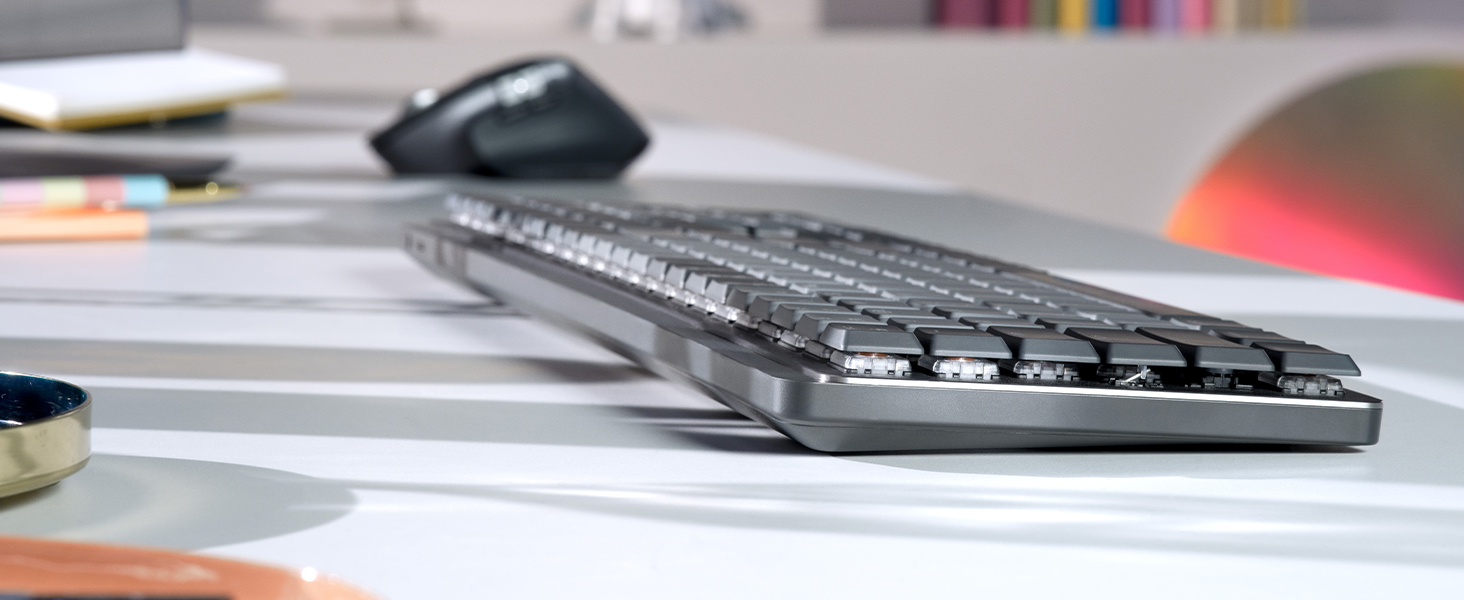 LOW- PROFILE KEYS, MORE COMFORT